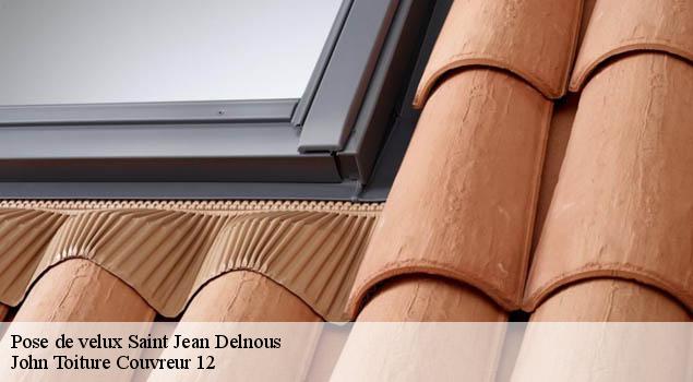 Pose de velux  saint-jean-delnous-12170 John Toiture Couvreur 12
