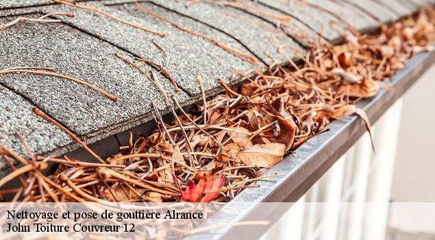 Nettoyage et pose de gouttière  alrance-12430 John Toiture Couvreur 12